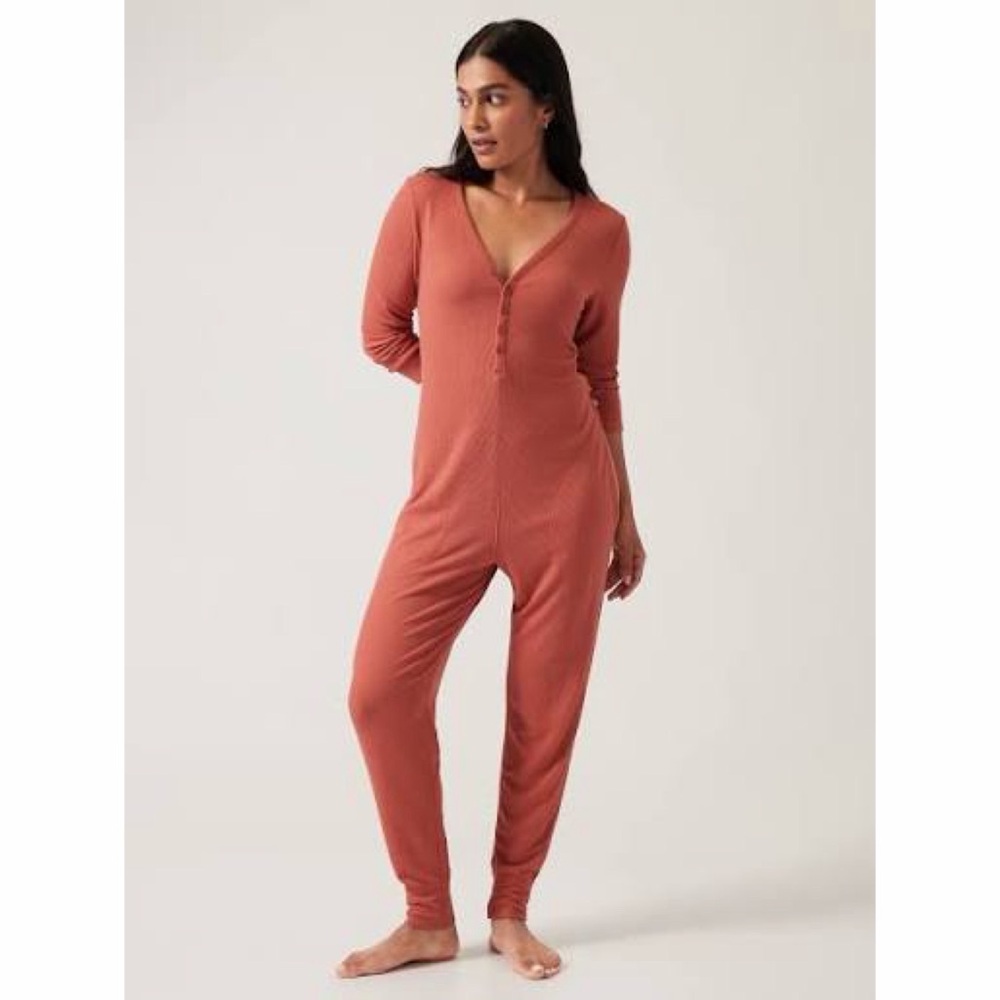 Athleta Wind Down Henley Sleep Romper Muted Red